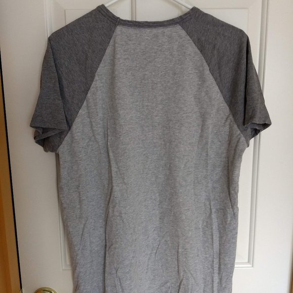 Aeropostale Gray Short Sleeve Raglan Tee - Picture 3 of 3